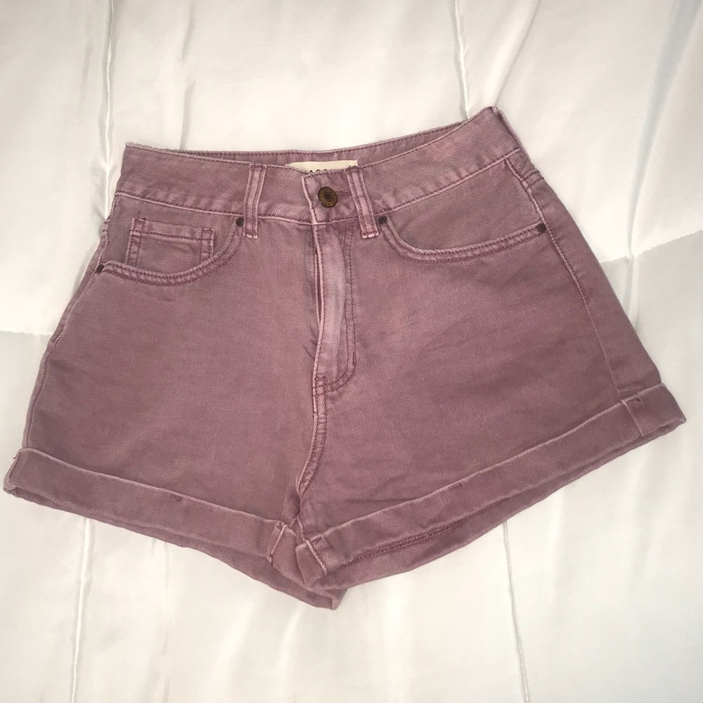 High-waisted Mom jean shorts